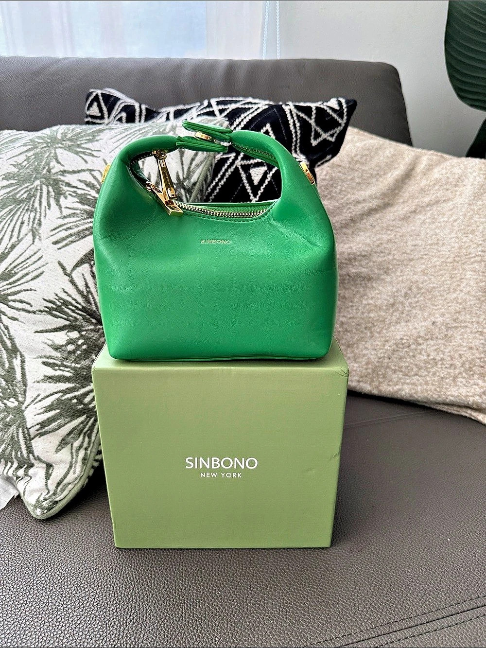 SINBONO Green Mini Shoulder Bag with Gold Chain